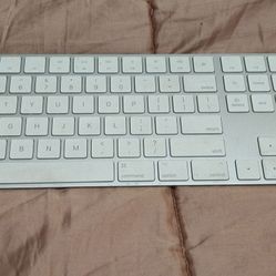 Apple Magic Keyboard 2 - White