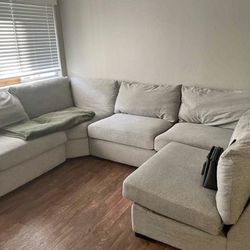 Sectional Couch 