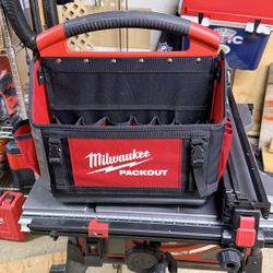 Milwaukee Pack out 15" Tote