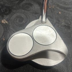 Men's offset two ball mallet putter