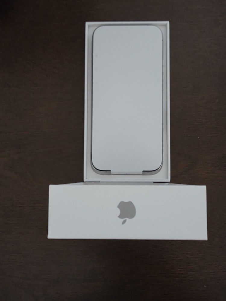 iPhone 15 Pro 256GB Unlocked