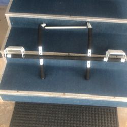 Pull-up Bat