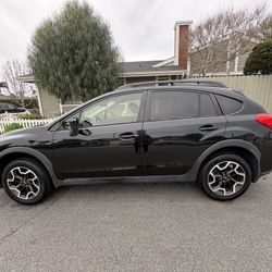 2016 Subaru Crosstrek - Black - Low miles - 57k Miles
