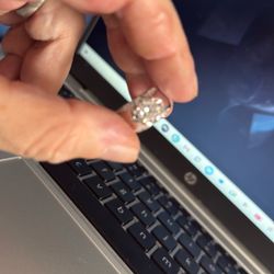 2 Ct Moissanite Sz8 Ring!