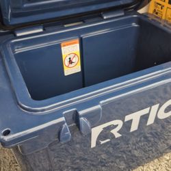 Rtic Cooler 22"