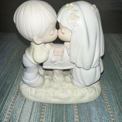 Precious Moments Wedding And 25Th Anniversary Figurines