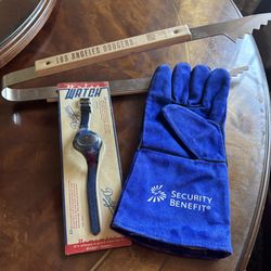 New Dodgers Lot Watch Suede Grill Glove & Grill Thongs