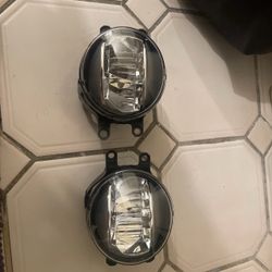 2016-2024 Toyota 2014-2021 Lexus RH & LH Passenger LED Fog Light OEM 81(contact info removed)1