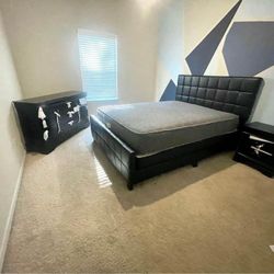 BRAND NEW BLACK KING BED WITH MATTRESS & BOX $575!! QUEEN SIZE $525!!
