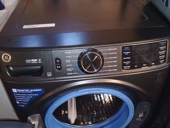GE Front loader with ultrafresh vent