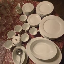 8 Place Set Fine Dishes. Whit