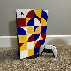 Play Station 5 + God Of War Ragnarok — Custom Painted