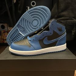 Air Jordan 1 Dark Marina Blue Size 1.5Y