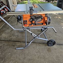 Ridgi 10 In Table Saw With Stand New $400 Price FIRM/ Nueva PRECIO FIRME $400