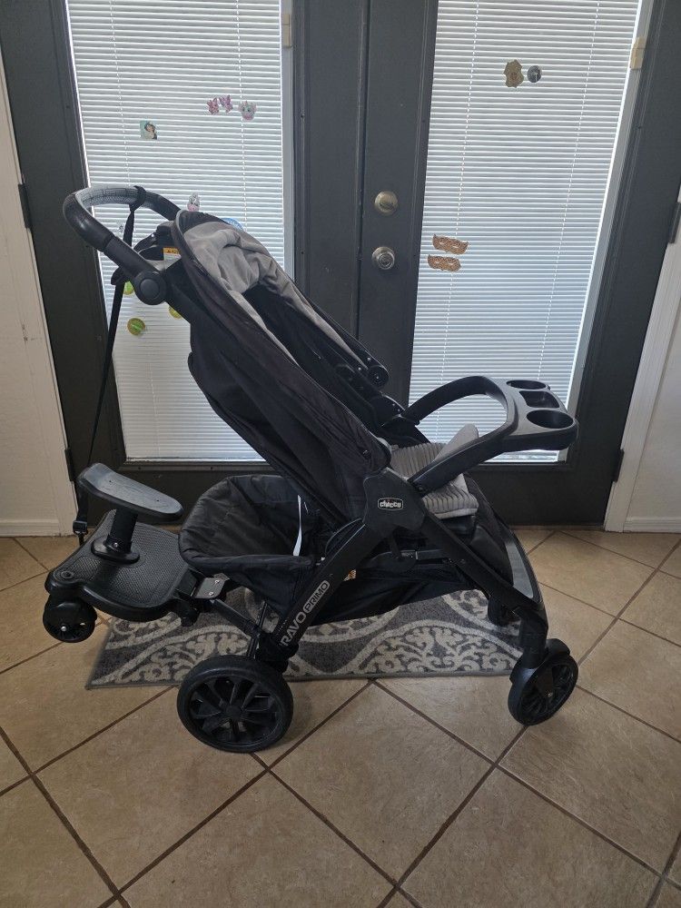 Chicco Bravo Primo With Stroller Board 