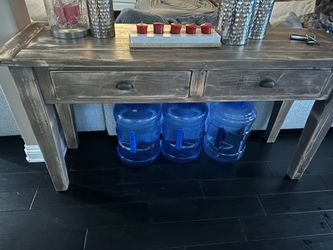 Entry table for foyer