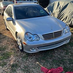 2007 mercedes c230