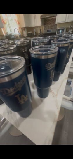 Dodger Cups