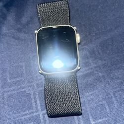 Apple Watch SE 