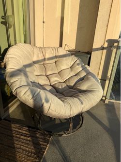 Basically New Round Papasan Chair - Selling ASAP