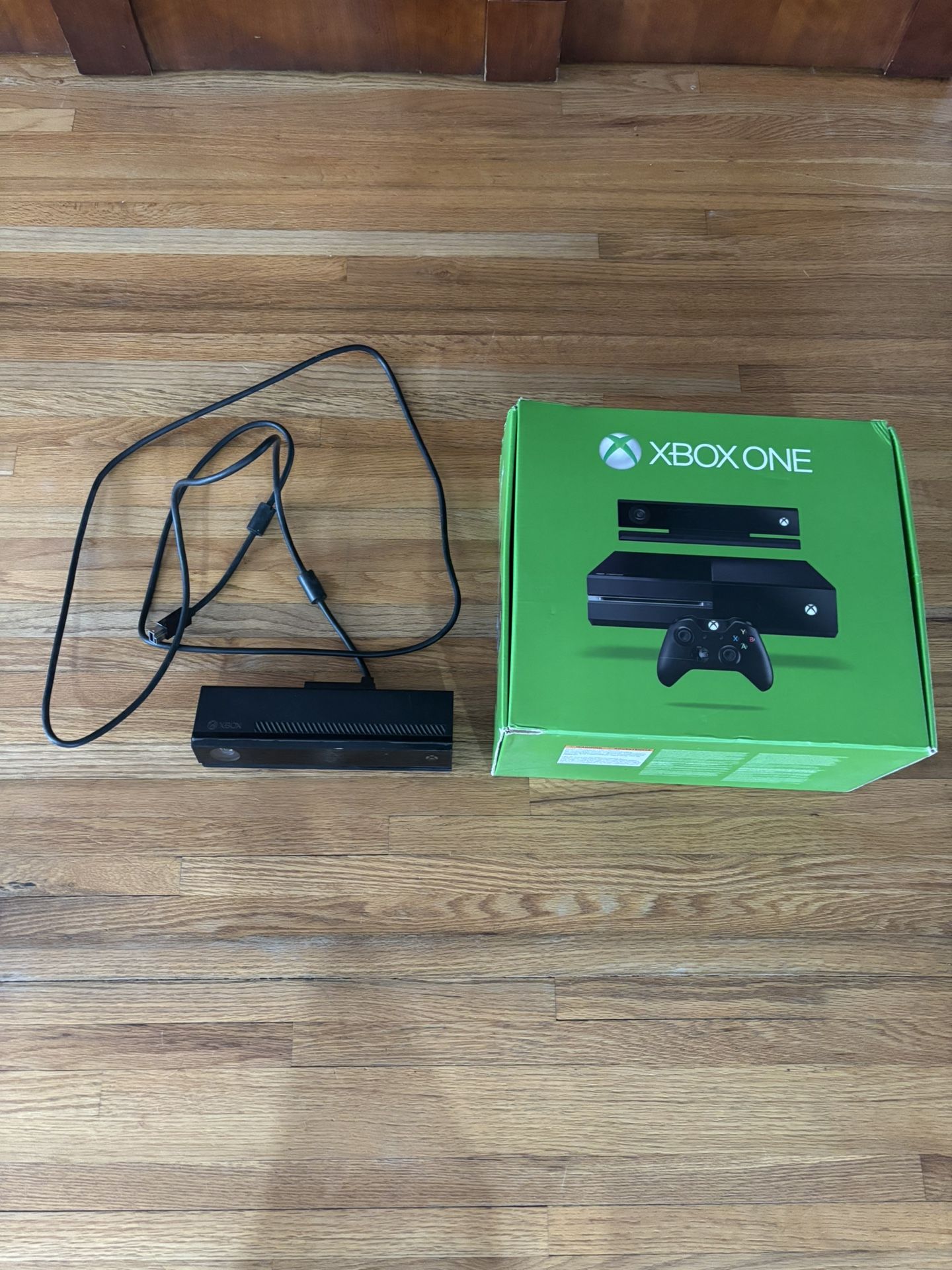 X-Box One Empty Box With Kinetic Camera 