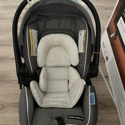 Graco Infant Car seat With Base 