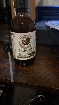 Hair and nail moisturizer