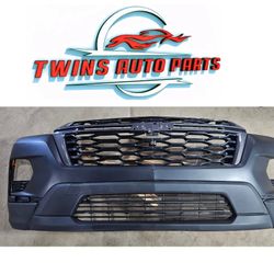 2023 Chevrolet Traverse Front Bumper 