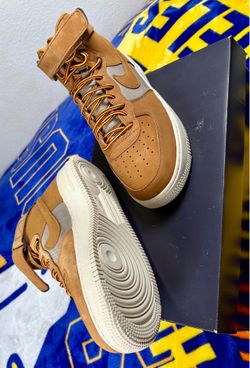 Nike Air Force 1 , High '07  Premium Sneakers feature a rugged Wheat suede upper complemented by distinct two tone laces SIZE 9 MEN