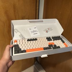 Full Sized Wireless Keyboard 