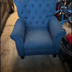 Free Wayfair Sitting Chair