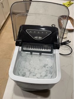 Silonn Countertop Ice Cube Maker