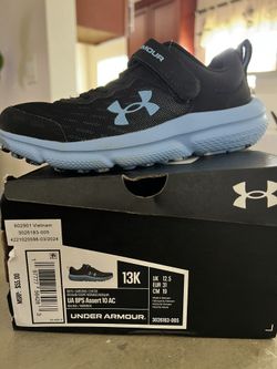 Boys 13k Under Armour Shoes
