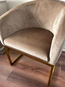 Decorative Chair free
