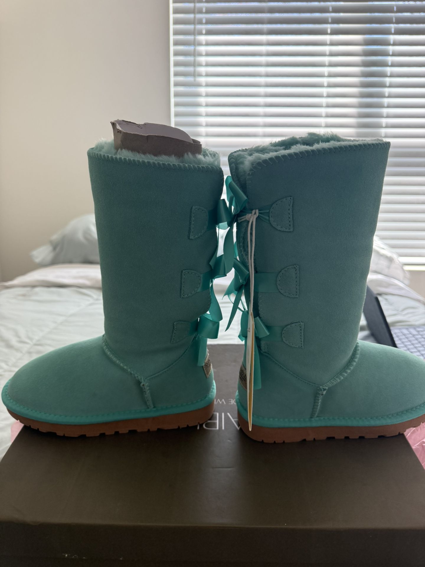 Ugg