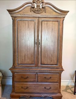 Lexington Armoire