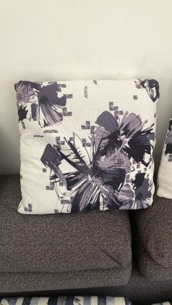 Decorative Throw Pillow Floral Print