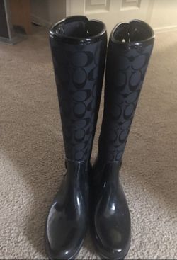 Coach boots