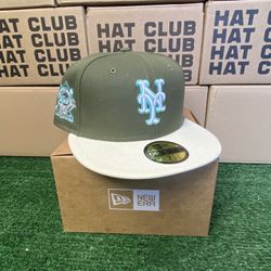 Exclusive SOLD OUT NY NEW YORK METS 59fifty New Era 2 Two Tone Fitted Green With Off  White Brim with Teal UV Not Hat Club Comes With Pin side patch 