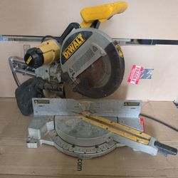 Dewalt 708 Compound Sliding Miter Saw