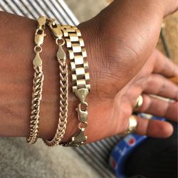 2 Franco Bracelets And A Rolex  Bracelet 