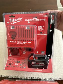 Milwaukee M18 BATTERY XC5.0 and CHARGER