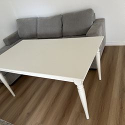 White Extendable Dining Table — Sturdy