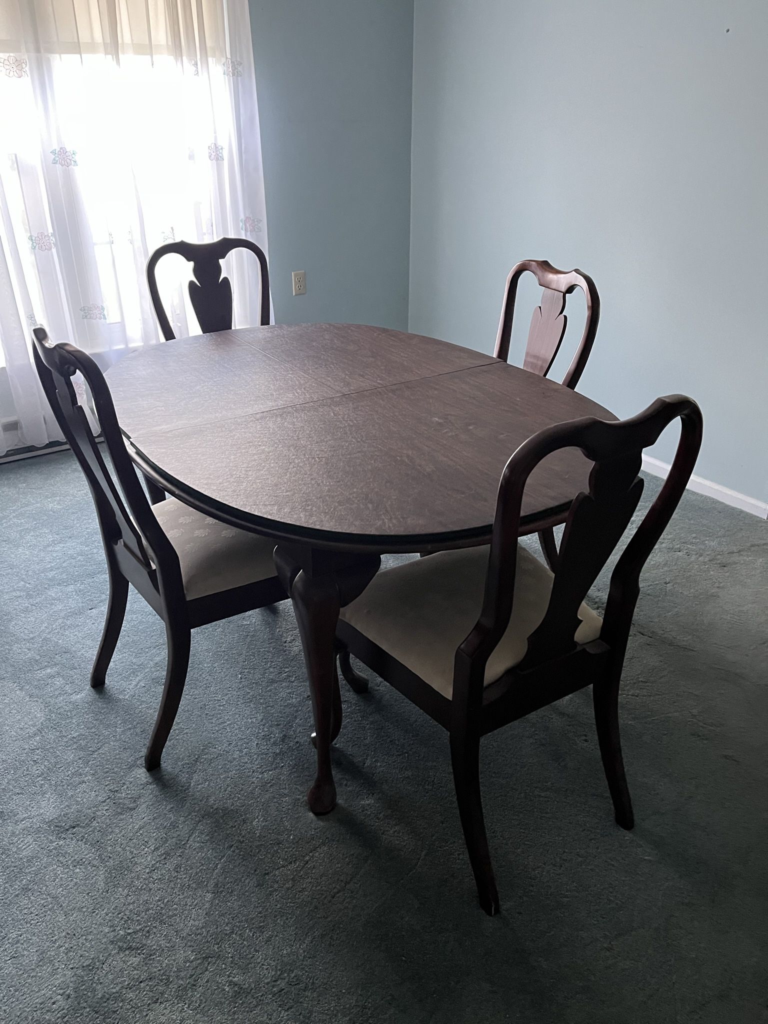 Dining Table With 6 Chairs And Extender Insert