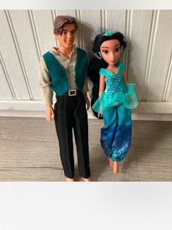 Disney Aladdin and Jasmine Dolls Set