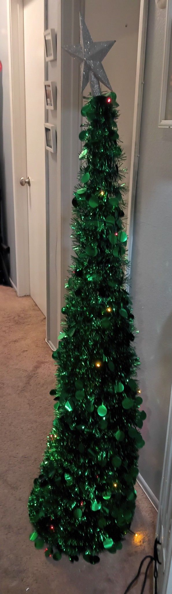 Pop Up Christmas Tree
