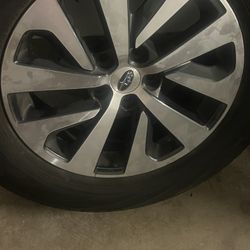 Rines originales Subaru (OEM), juego completo de 4. En muy buena condición, sin golpes ni reparaciones. Siempre bien cuidados. J Originales Subaru J R