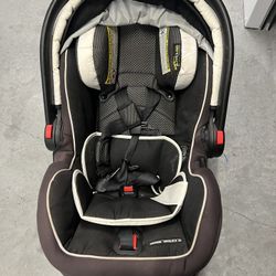 Graco Car Seat 