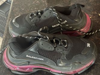 Balenciaga triple S