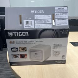 Tiger 3 Cup Rice Cooker JAJ-A55U (New)